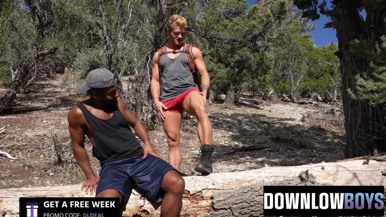 Downlow boys - pax perry domalıyor ve baskın parkurcu tarafından dışarıda sikiliyor