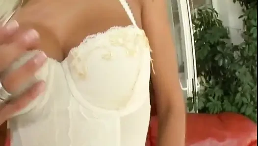 Süper ateşli clara g solo amcık ve hepsi