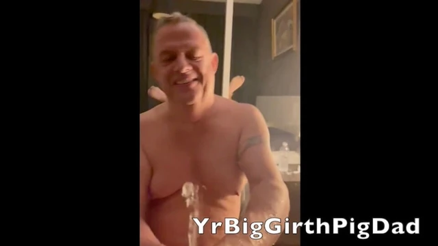 Quick squirt video - me sucking DR NEK
