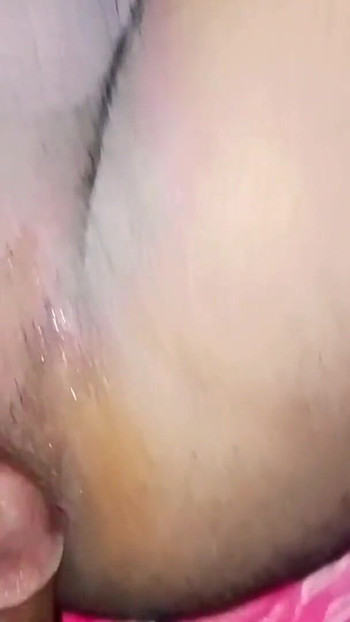 Epski trenutak iz "Fast time gay videa u Bangladešu"
