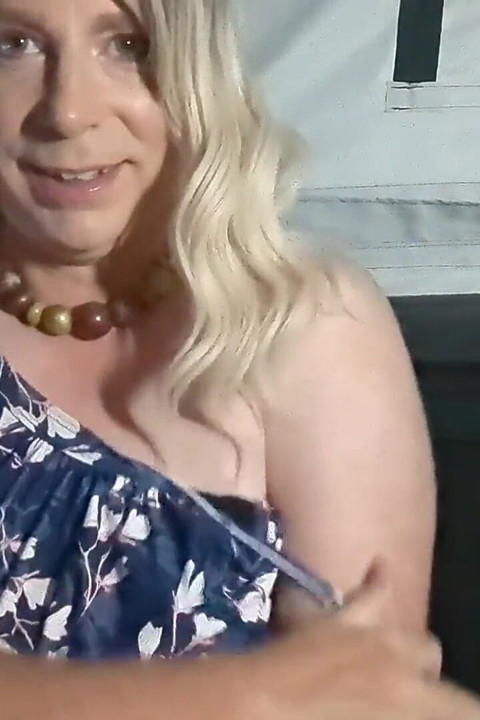 Nikki Gets Naked