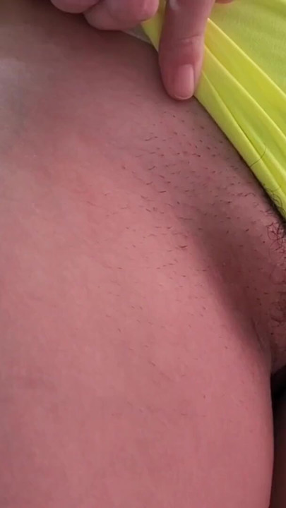 Hot girl in shorts without panties | Clip 1