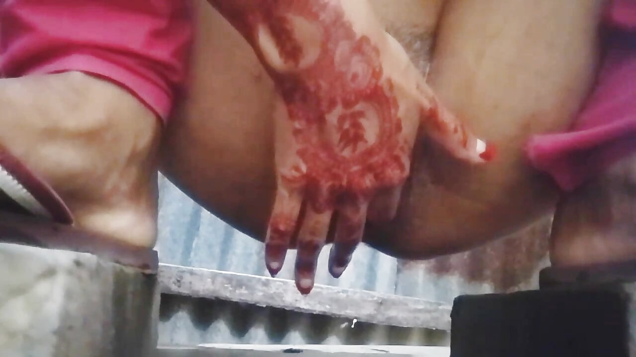 Bangladeshi cute village girl sweat boobs and tight chut ki chuda chudi. Bangla Dhaka xxx girl viral video.