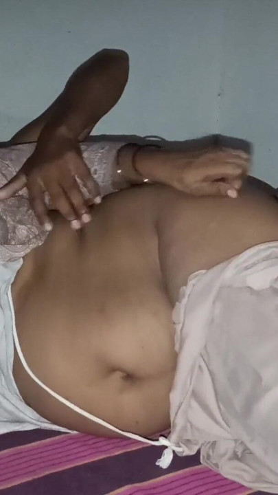 Bhabhi Desi India | Clip 1