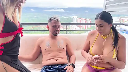 Berjuang Untuk Takhta Dengan Vaginaku - Meniduri Pangeranku Dalam Permainan Peran Kerajaan