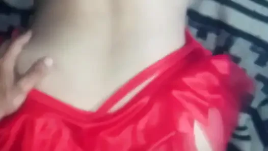 После вечеринки дьявол отсасывает у меня и мы трахаемся