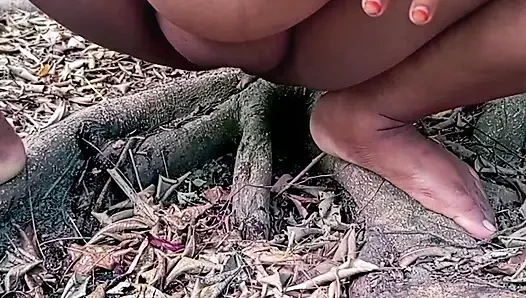 Outdoor sex