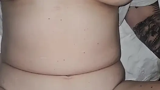 Spur of moment late night fuck and creampie finish insode her gaping cunt