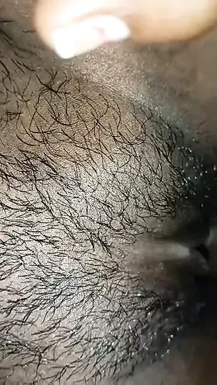 Ass fucked bhabhi brother-in-law ke cock se mast ass fucking missionary style in Hindi audio