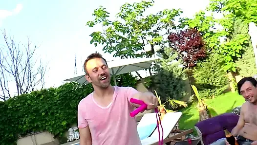 Açık Havada DP Üçlü Grup Seks Vahşi Sikiş Festivali