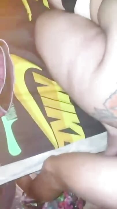 Tatoo wali moti gf ki chudai