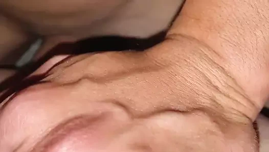 Я был так жестко отшпилил мой 55-м фотограф, моя киска была сырой из его супер мясистый большой хуй хлопает моей стеной и. Я тряхнул внутрь