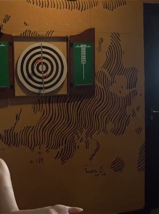 Strip-pong Stream with Argentinian Pornstars Gets Hot! Knock Knock Club