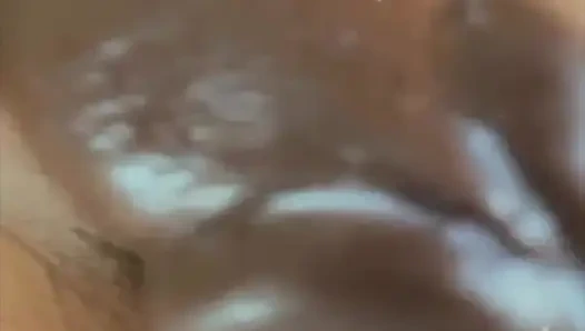 Lela star besahnt überall ihren großen schwarzen dildo