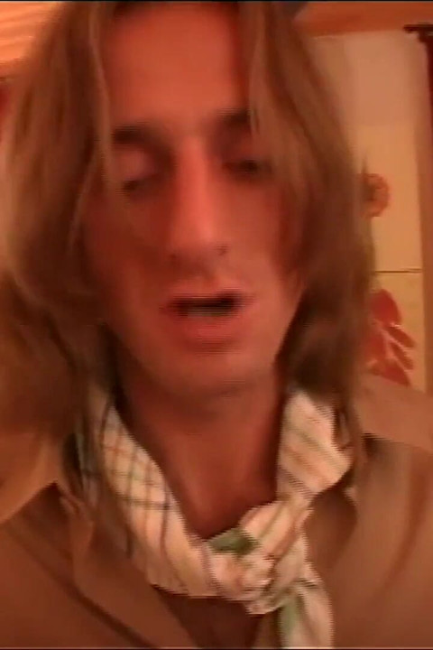 足を開けて到着しました