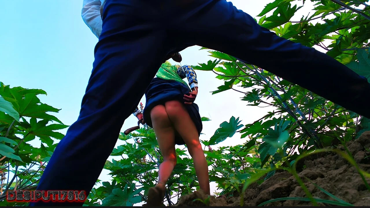 Sali Sahiba Ne pahli bar gand marvai or bahut Dard hua bhag gaisali bhag gai,