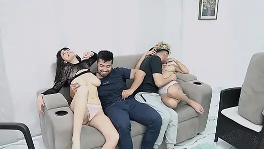 Kuartet bi! Gadis Perguruan Tinggi, Kuartet Amatir Swingers