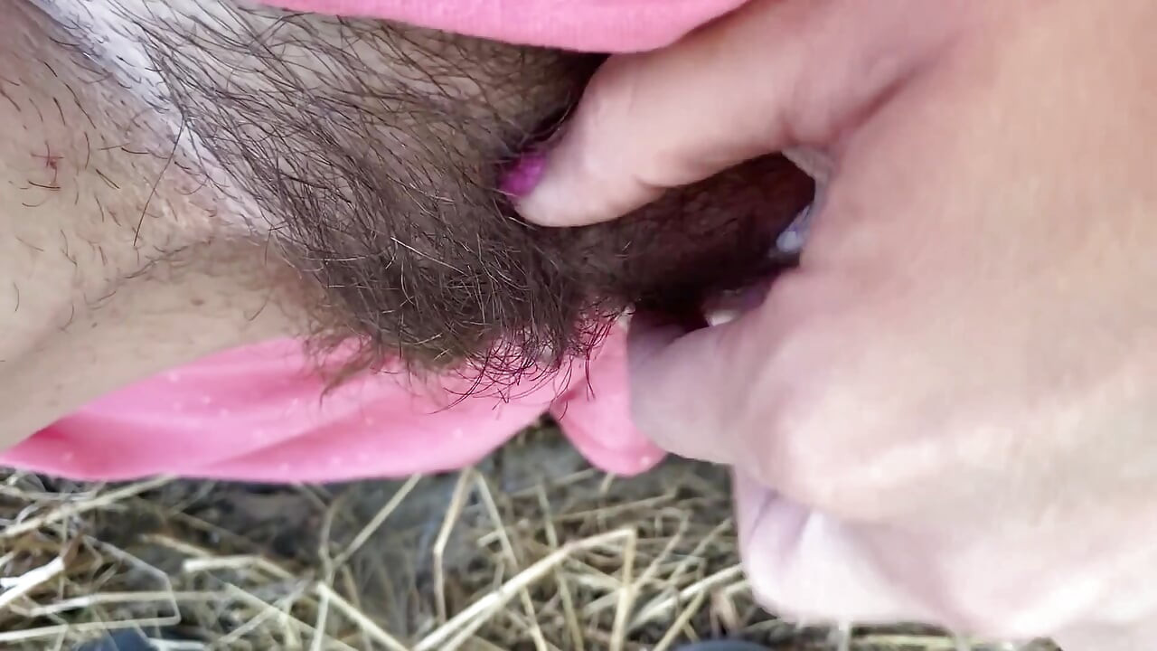 My hairy pussy and big clit