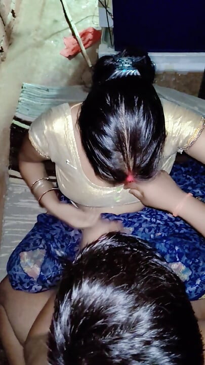 Bhabhi ki night mein chudai desi village indien