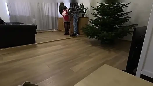 A Wife Recorded Her Husband Cheating on Her with a Neighbor