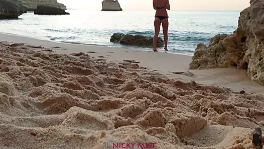 Stepsister swallows my cum at beach