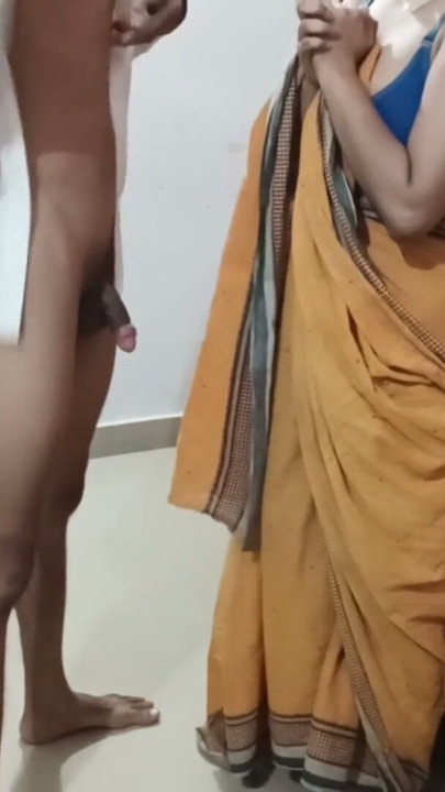 Pati apne patni ko panishment de rahi hai jordar Rough sex indian porn Villge sex Wife Panishment Hindi audio | Clip 1