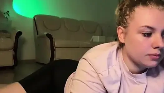 Jucielussie fingering pussy and tasty it