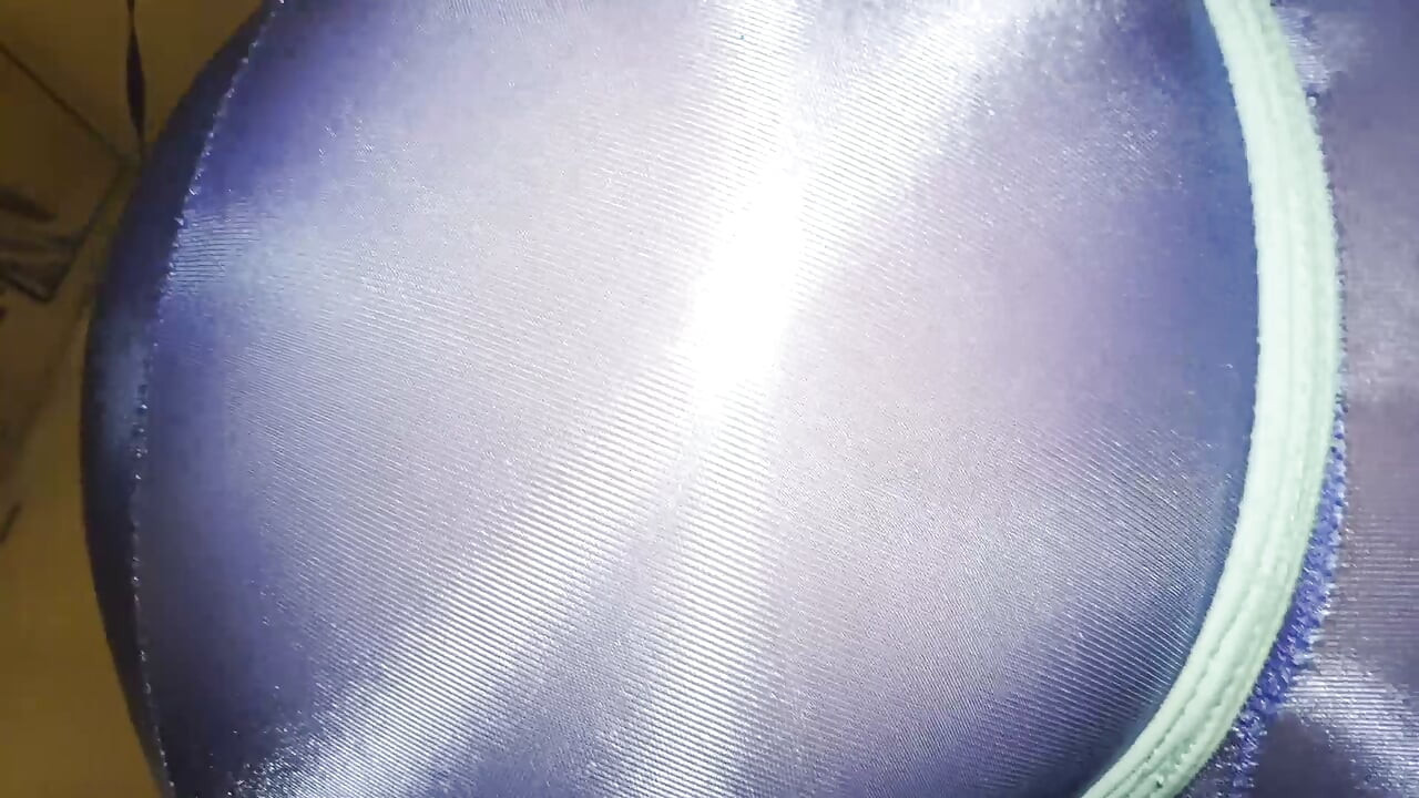 我的藍色彈力褲射精