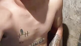 Znowu majat mojego sąsiada pokazuje mi, co mam zamiar zjeść