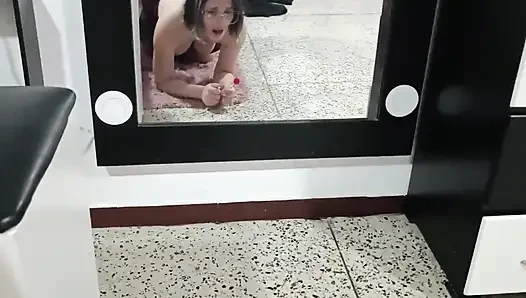 FUCKING MY STEPSISTER IN FRONT OF THE MIRROR BEFORE THEY GET HOME