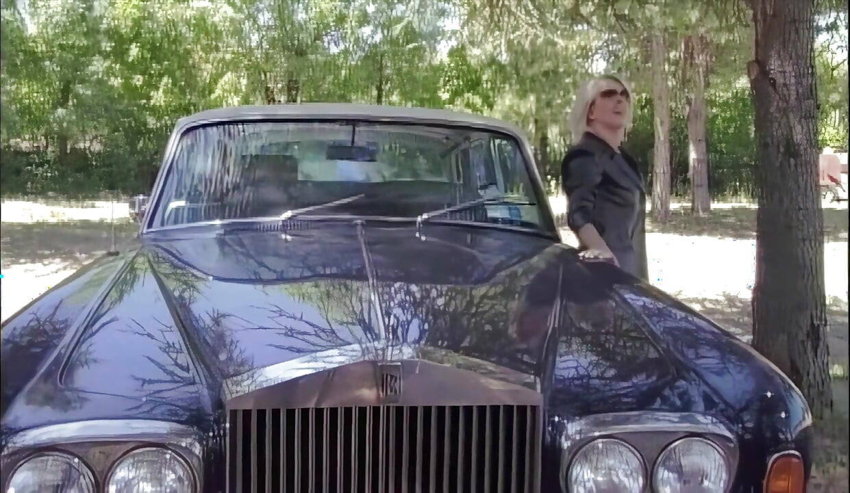 For Their Anniversary, He Gives Her a Ride in a Rolls-royce and a Ring, and She Reciprocates with a Blowjob