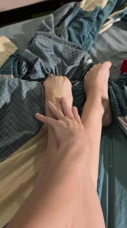 大腿崇拜长脚趾