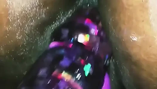 Çifte Oyuncak Göt Amcığı Ve Ayaklarıyla Oynuyor (dildo Ve Vibratör Bakış açısı)