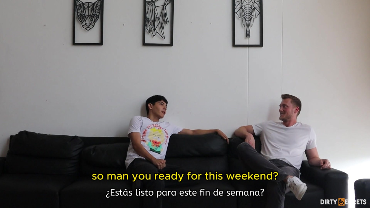 私の外国人の友人が私の継母とセックスする