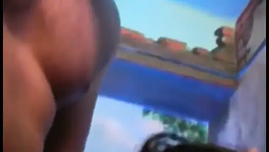 Cewek dominan dengan kostum lateks lagi asik seks anal sampai dicrot sperma hangat