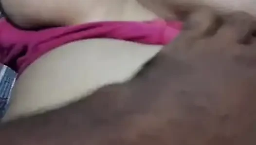 Istri India dan teman suaminya diam-diam saat istrinya marah sama suaminya