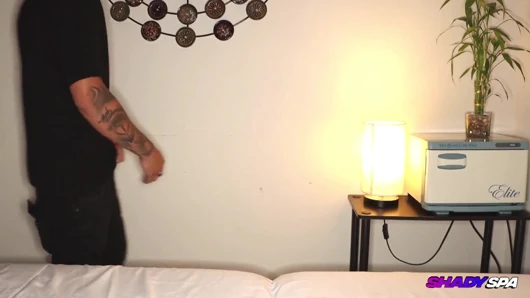 Chloe’s Soothing Happy Ending Handjob Therapy