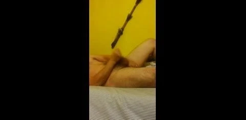Pajita en Cama