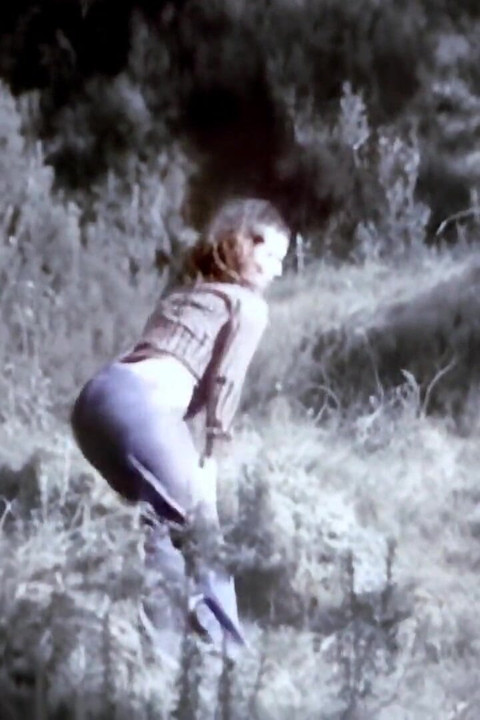 Tinna: horny amateur teen stripping in the woods