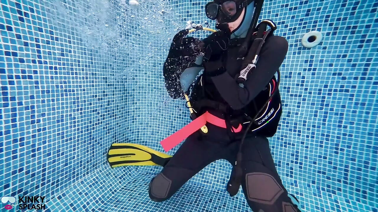 Scuba Skills Underwater Training Session
