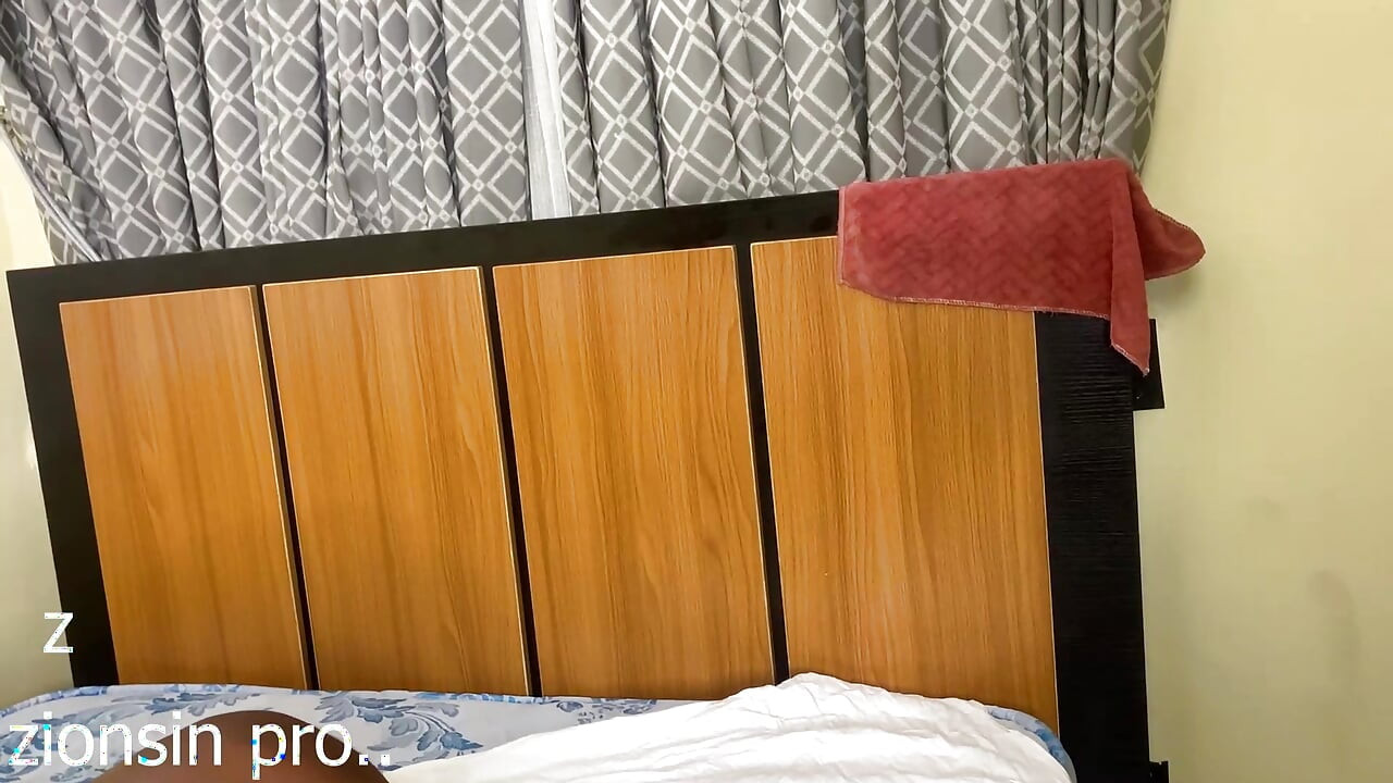 Gadis kulit hitam tukang ngentot sama kontol raksasa pria kulit hitam