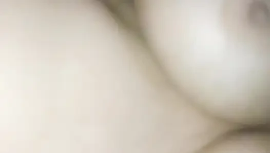 Müslüman kız sikişiyor tam video tesettür göbeğine boşalma