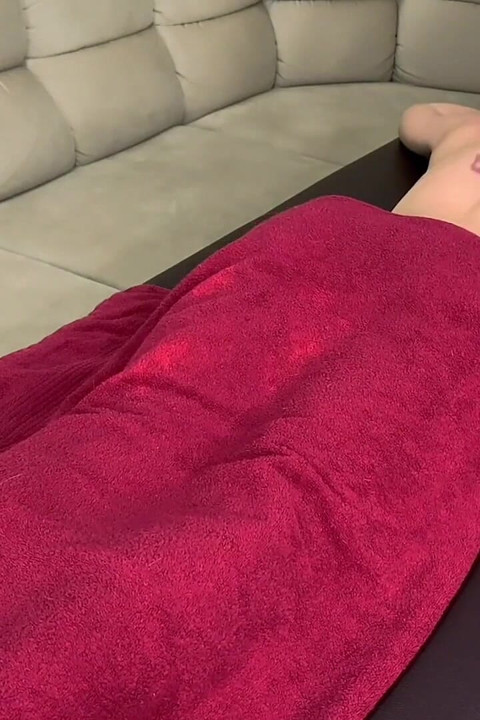 What Kind of Massage Is This? I’m Already on My Second Orgasm