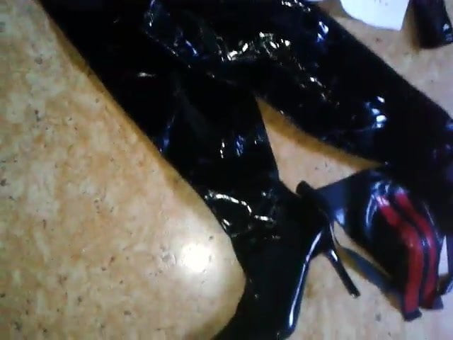 Latex-Pvc- Rubber oufiths We like wear (just some off it)