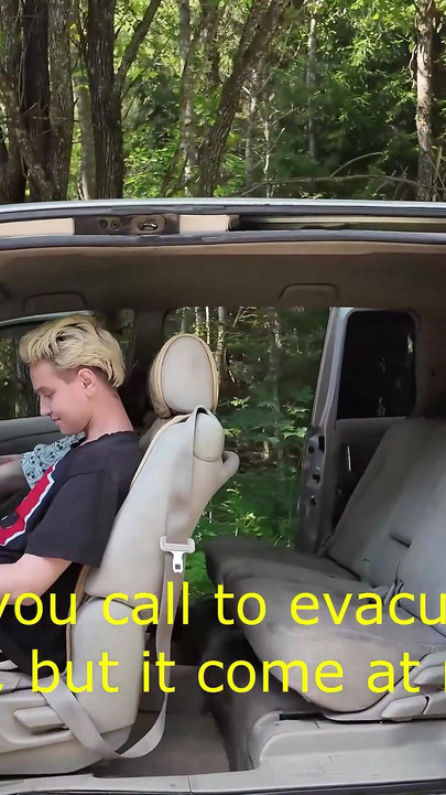 Public Anal in the Breakdown Vehicle