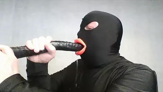 Geniş ağız gırtlağına kadar dildo