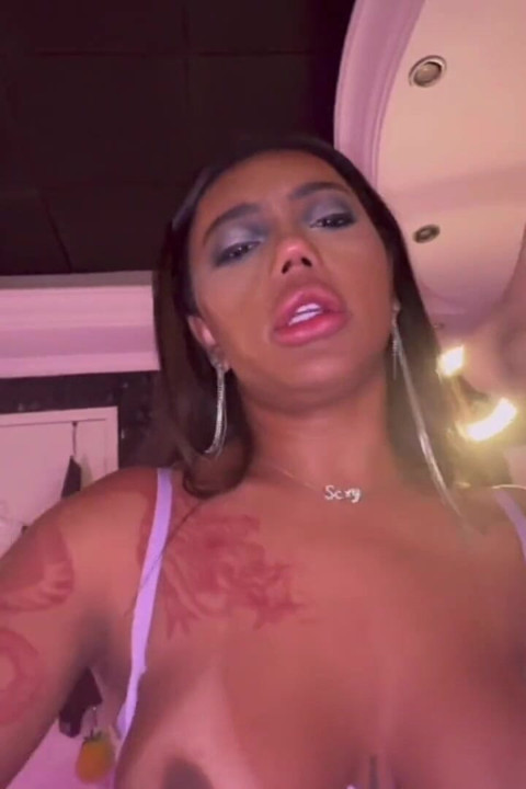 Reuniting with My Old Neighbor. I Punched a Lot of Cock in This Big Greedy Ass Until I Came! Creampie