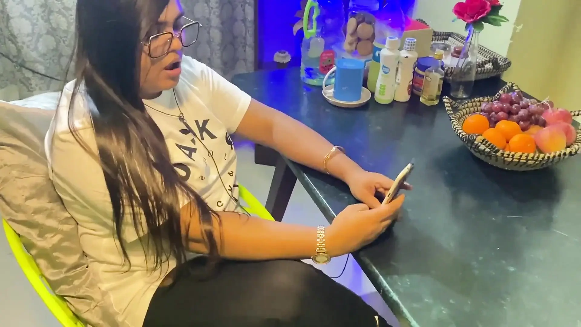 Leaving Everyone Behind, I Found My Stepcousin Alone in the Dining Room and Fucked Her Like I Wanted