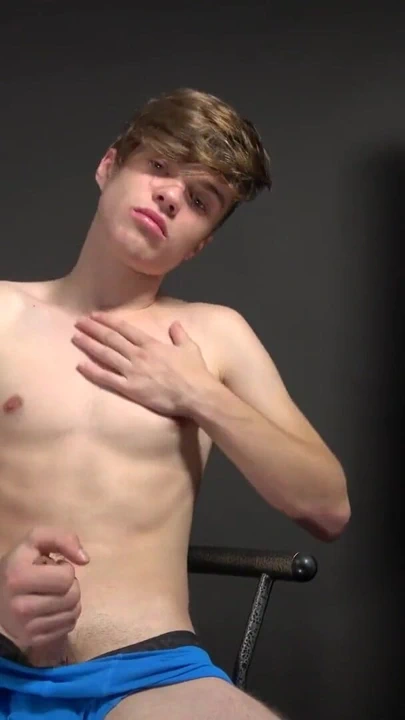 香港的捷克男孩撸管他的大鸡巴 |剪辑 1