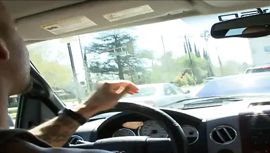 Gorgeous tasty cooter of babe cunt pulsates wide open for fat prick ravish it
